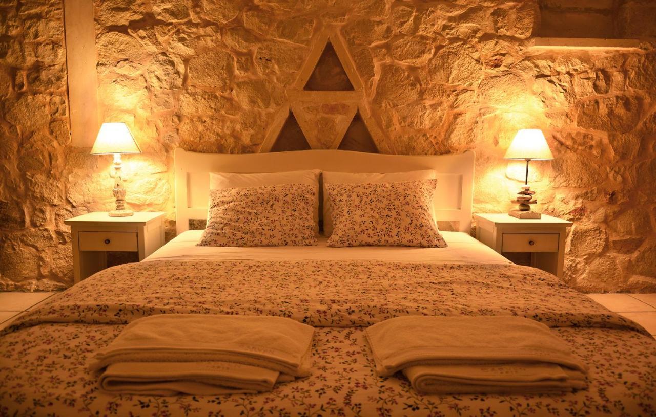 Olive Coast Suites Palekastro Bagian luar foto