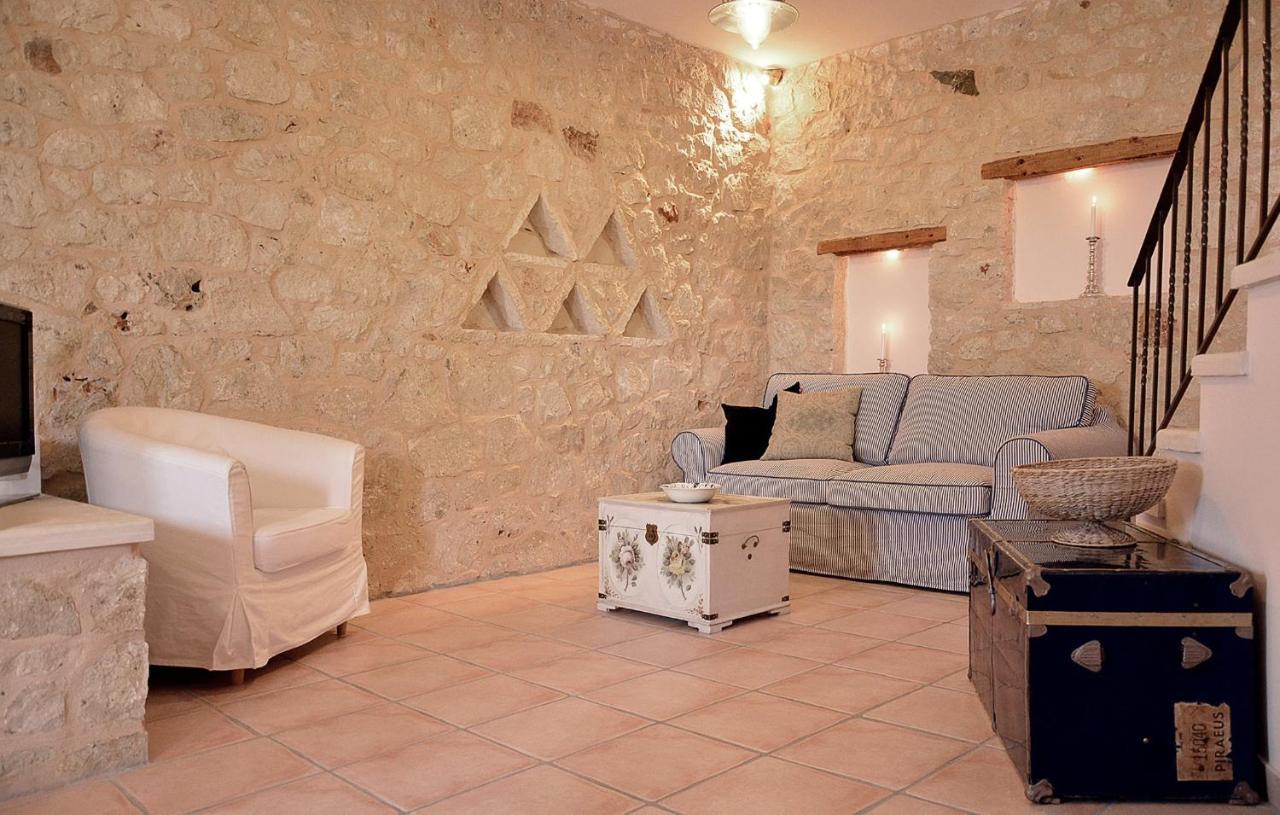 Olive Coast Suites Palekastro Bagian luar foto