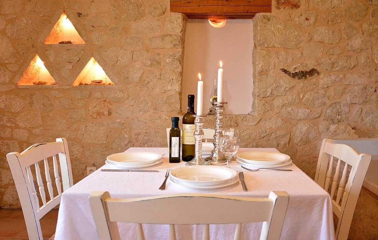 Olive Coast Suites Palekastro Bagian luar foto