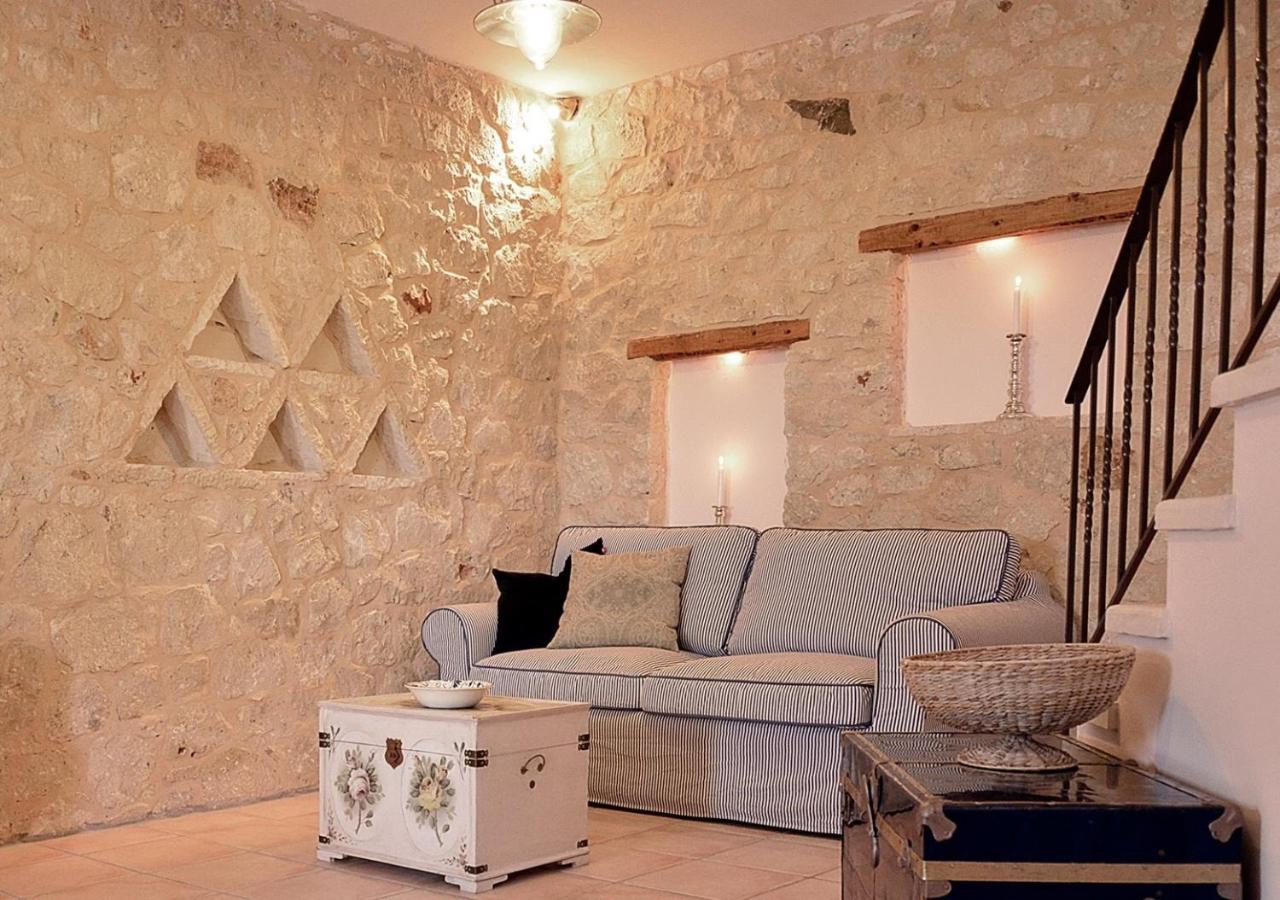 Olive Coast Suites Palekastro Bagian luar foto