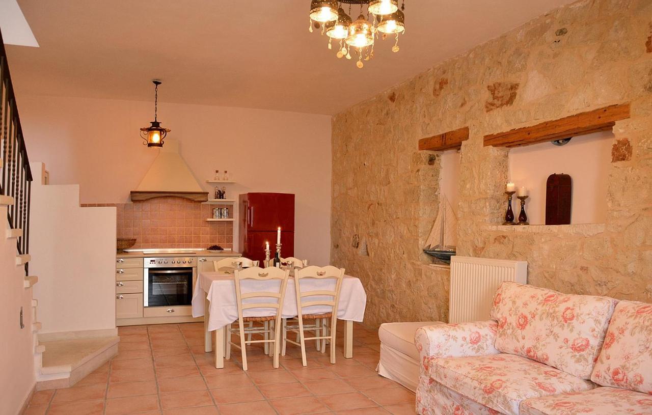 Olive Coast Suites Palekastro Bagian luar foto
