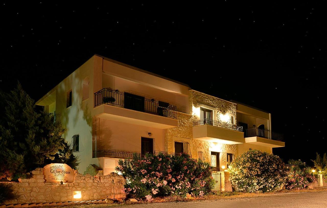 Olive Coast Suites Palekastro Bagian luar foto