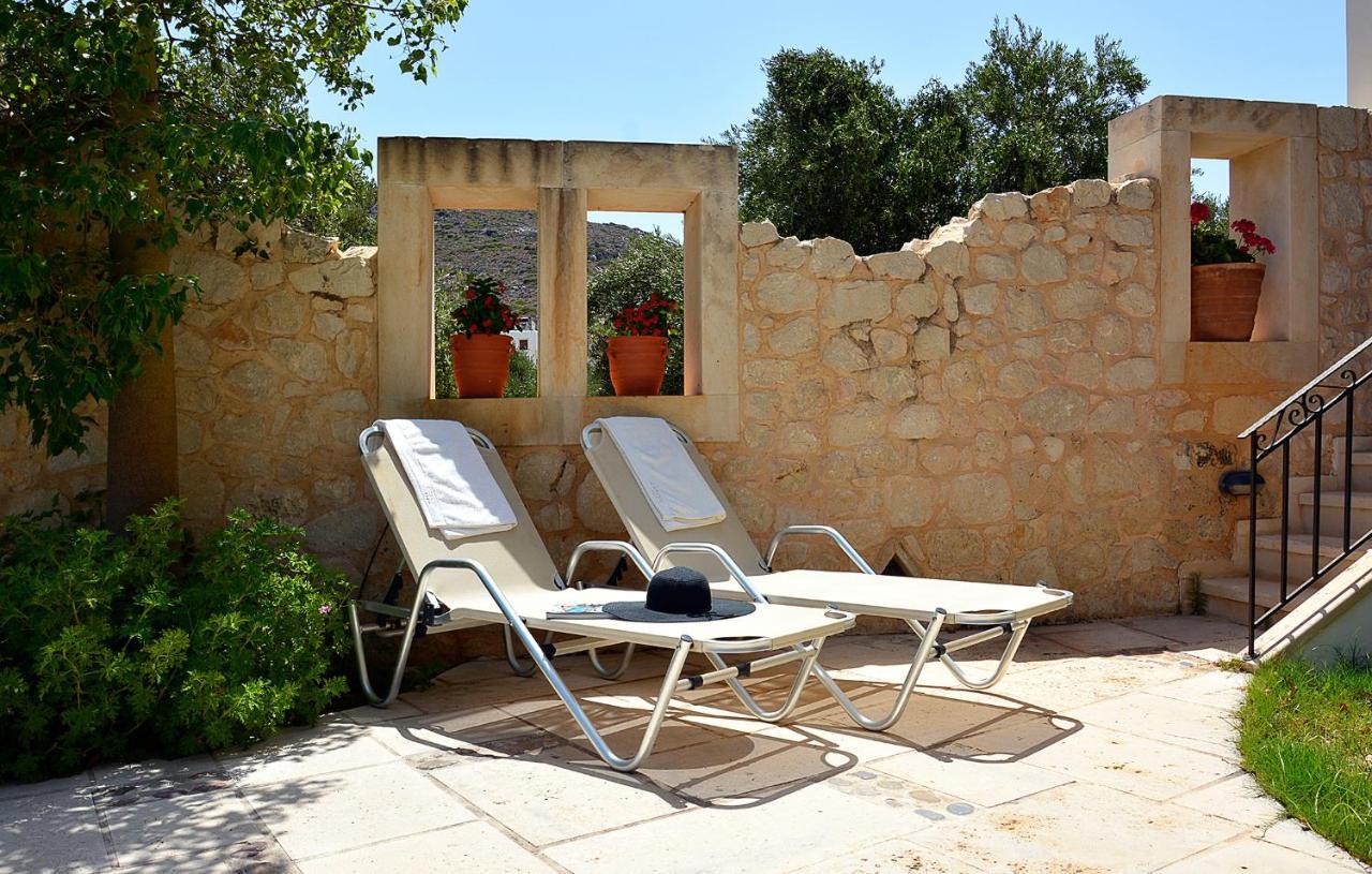 Olive Coast Suites Palekastro Bagian luar foto