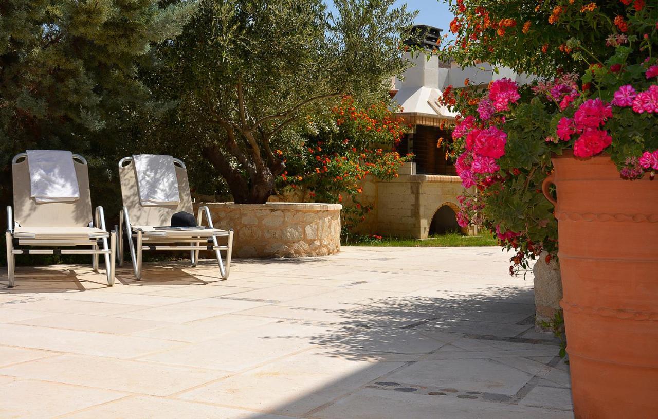 Olive Coast Suites Palekastro Bagian luar foto