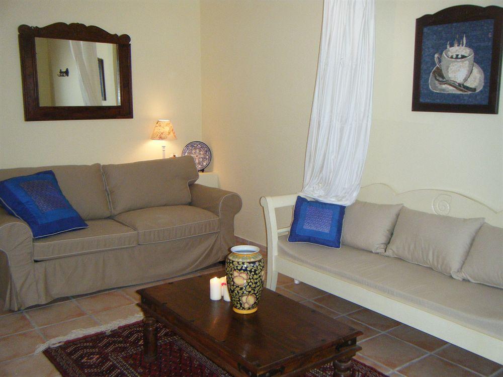 Olive Coast Suites Palekastro Bagian luar foto